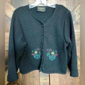 Vintage Vitabella Nordic Cardigan 100% Black Wool Carved Rose Buttons Size S